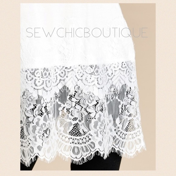 White Lace Hem Layering Tank Top Extender - Picture 2 of 4
